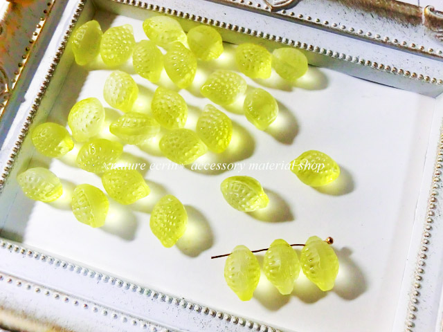 画像1: 檸檬ガラスパーツ(10個入)(ホール有り) (1)